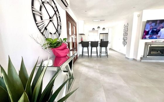 Villa de 6 chambres à Torrevieja - SHL90604 - Photo - Small - 8