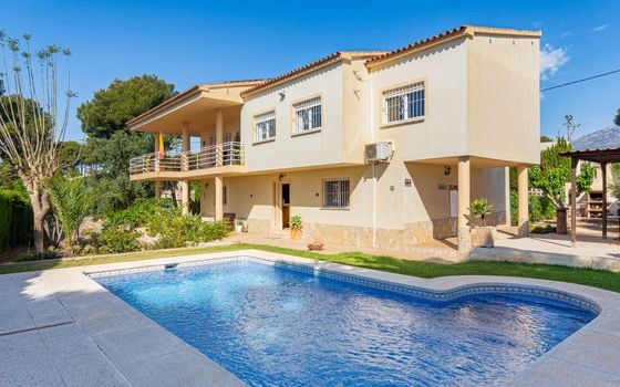 4 bedroom Villa in La Nucia - CGN91529 - Photo - 1