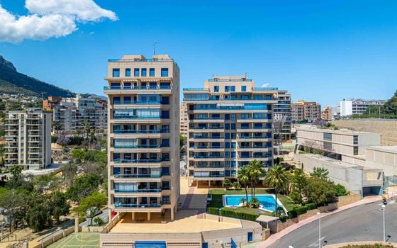 Penthouse de 4 chambres à Calp - CGN91544 - Photo - 1