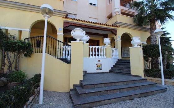 2 bedroom Apartment in Torrevieja - TWTG131331 - Photo - 2