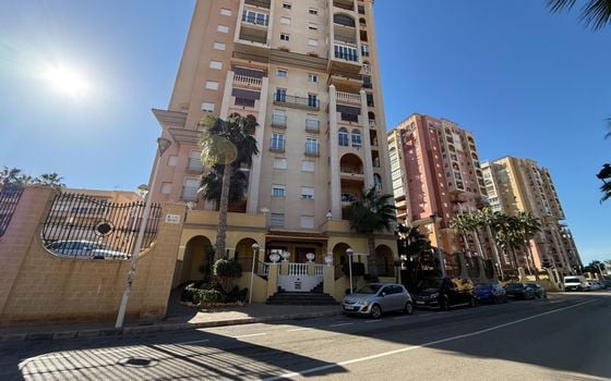2 bedroom Apartment in Torrevieja - TWTG131331 - Photo - 1