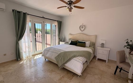 4 bedroom Villa in Orihuela - RCJ147363 - Photo - Small - 8