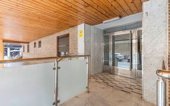 Apartamento de 3 habitaciones en Torrevieja - SHL93332 - Foto - Small - 30