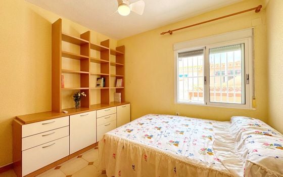 Villa de 4 chambres à Torrevieja - B93667 - Photo - Small - 15