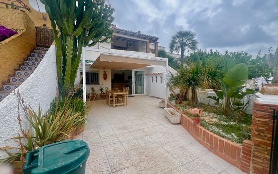Townhouse de 3 chambres à Denia - APG93798 - Photo - 1
