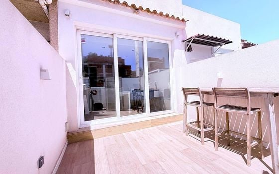 Townhouse de 3 chambres à Orihuela Costa - SHL94412 - Photo - 1