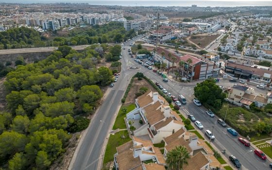 2 bedroom Bungalow in Villamartin - EC133003 - Photo - Small - 31