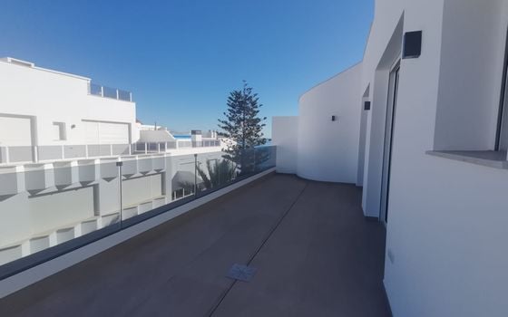 2 bedroom Penthouse in Torrevieja - AGI35632 - Photo - Small - 14