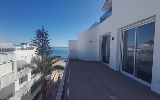 2 bedroom Penthouse in Torrevieja - AGI35632 - Photo - Small - 15