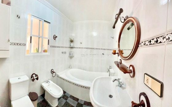 5 bedroom Villa in Callosa De Segura - DPR94884 - Photo - Small - 17