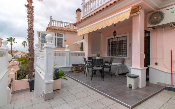 Villa de 3 chambres à Torrevieja - DPR94994 - Photo - 1