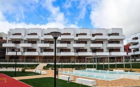 2 bedroom Apartment in Lomas de Cabo Roig - CT95557 - Photo - Small - 1