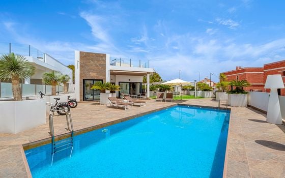 Villa de 3 chambres à Villamartin - CBB95838 - Photo - Small - 1