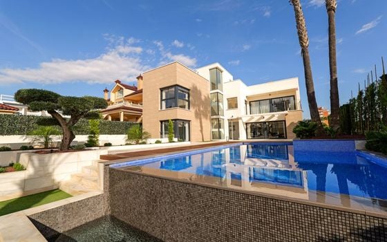 3 bedroom Villa in Torrevieja - ER135288 - Photo - 1