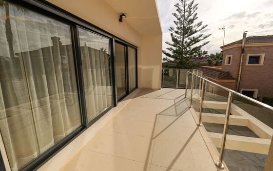 3 bedroom Villa in Torrevieja - ER135288 - Photo - Small - 18