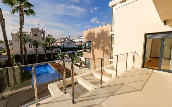 3 bedroom Villa in Torrevieja - ER135288 - Photo - Small - 17