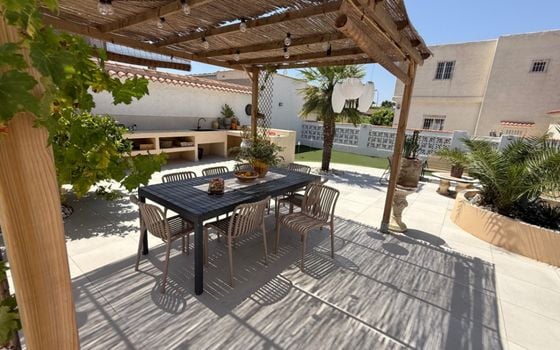 Villa de 3 chambres à Torrevieja - RCJ147366 - Photo - Small - 31