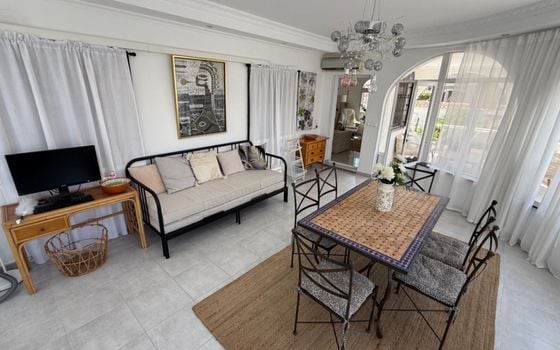 Villa de 3 chambres à Torrevieja - RCJ147366 - Photo - 2