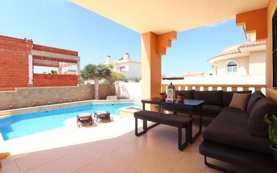 4 bedroom Villa in Ciudad Quesada - VRE96710 - Photo - 4