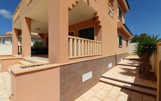 4 bedroom Villa in Ciudad Quesada - VRE96710 - Photo - Small - 25