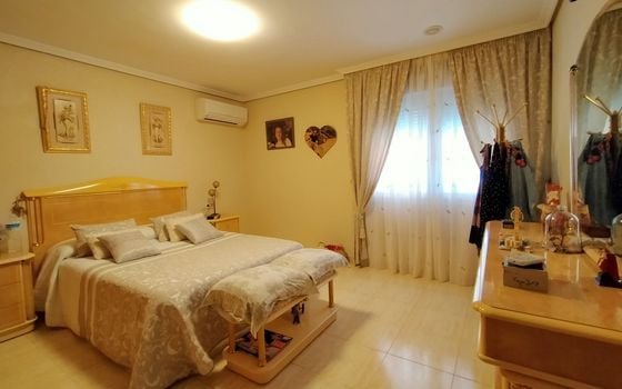 6 bedroom Villa in La Nucia - BNB96780 - Photo - Small - 7