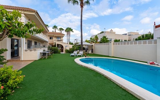 15 bedroom Villa in Albir - CGN97186 - Photo - Small - 40