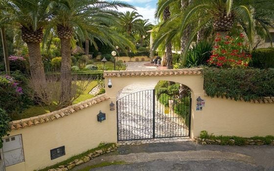 6 bedroom Villa in Alfaz del Pi - HMC97243 - Photo - Small - 37