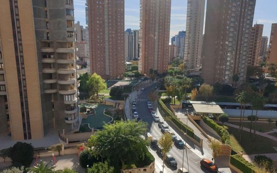 Appartement de 3 chambres à Benidorm - HMC97248 - Photo - 1