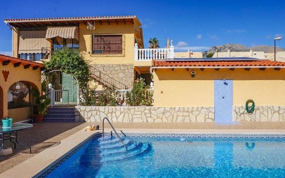 5 bedroom Villa in La Nucia - HMC97258 - Photo - 2