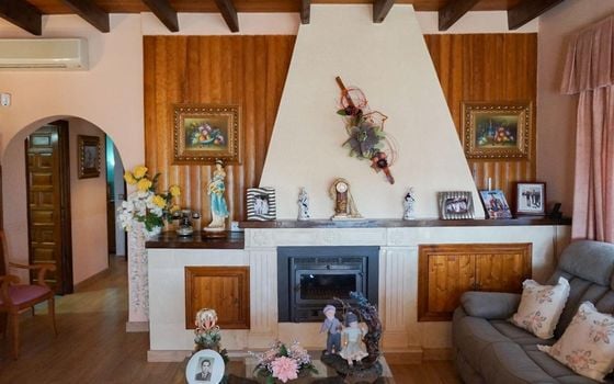5 bedroom Villa in La Nucia - HMC97258 - Photo - Small - 23