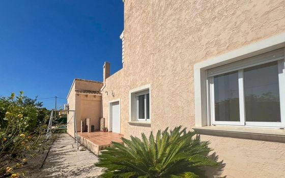 4 bedroom Villa in La Nucia - HMC97291 - Photo - Small - 31