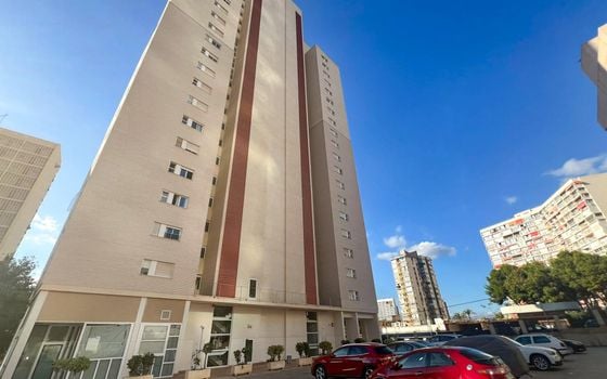 Appartement de 1 chambre à Benidorm - HMC97296 - Photo - 3
