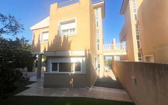 3 bedroom Villa in La Nucia - HMC97346 - Photo - Small - 33