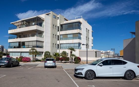 Penthouse de 4 chambres à Villamartin - CBE97997 - Photo - Small - 30