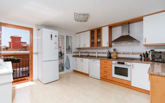 6 bedroom Townhouse in Gran Alacant - CBE98000 - Photo - Small - 7