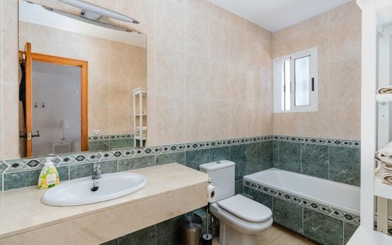 6 bedroom Townhouse in Gran Alacant - CBE98000 - Photo - Small - 18