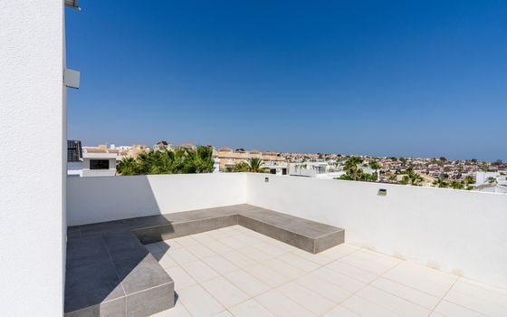 7 bedroom Villa in San Fulgencio - CBE98001 - Photo - Small - 44
