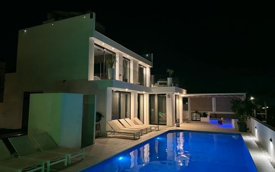 7 bedroom Villa in San Fulgencio - CBE98001 - Photo - Small - 50