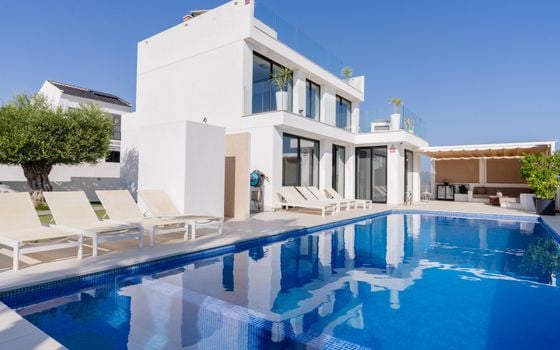 7 bedroom Villa in San Fulgencio - CBE98001 - Photo - 1