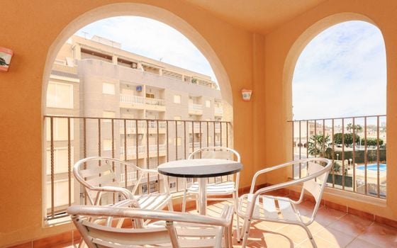 2 Schlafzimmer Appartement in Torrevieja - CBE98016 - Foto - Small - 15