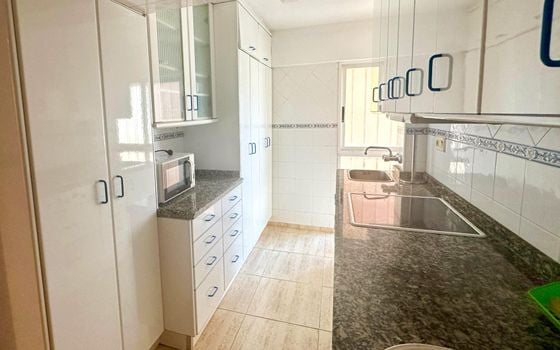 Appartement de 3 chambres à Benidorm - HMC98031 - Photo - 4