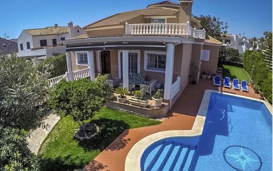 6 bedroom Villa in La Mata - JL98577 - Photo - Small - 34