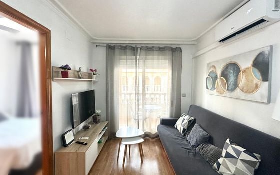 Appartement de 2 chambres à Torrevieja - CT101988 - Photo - 3