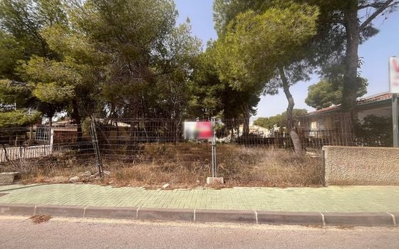 Parcela de  en Pinar de Campoverde- OKW104525 - Foto - 1