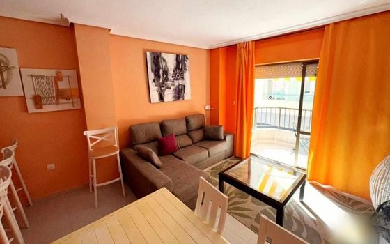 3 Schlafzimmer Appartement in Torrevieja - VEC107820 - Foto - 1