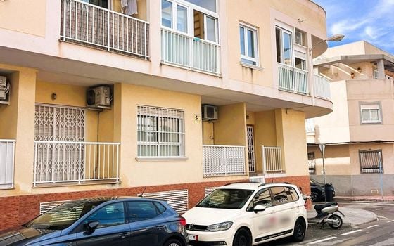 2 bedroom Apartment in Torrevieja - SV126688 - Photo - Small - 12