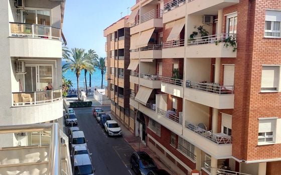 3 bedroom Apartment in Torrevieja - CT132287 - Photo - 1