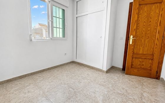 2 bedroom Townhouse in Los Almendros - MVR139352 - Photo - Small - 12