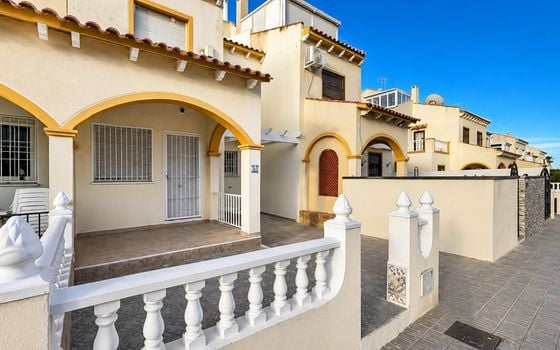 2 bedroom Townhouse in Los Almendros - MVR139352 - Photo - Small - 17