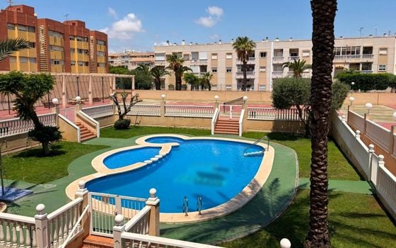 Appartement de 2 chambres à Torrevieja - SV142827 - Photo - 1